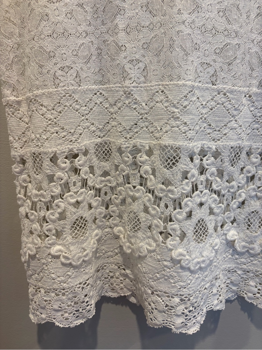Temptation Positano White Lace Dress XS - Picture 3 of 5